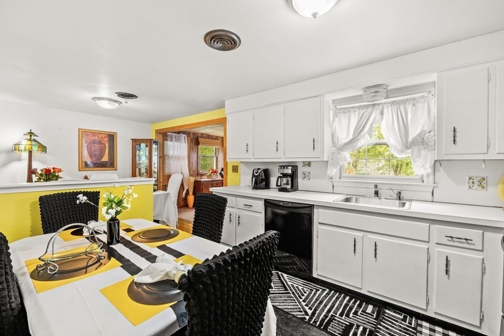 273 W Chestnut St, Brockton, MA Photo #7