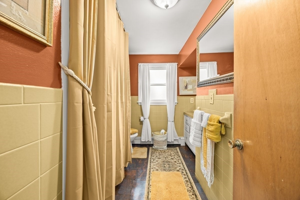 273 W Chestnut St, Brockton, MA Photo #17