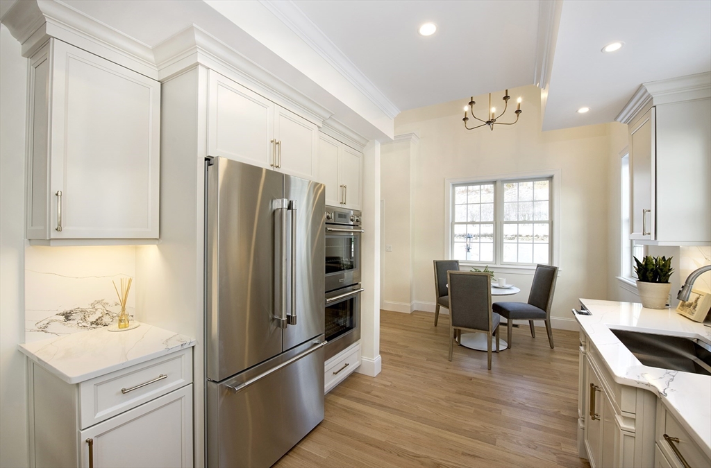 25 Clubview Dr 25