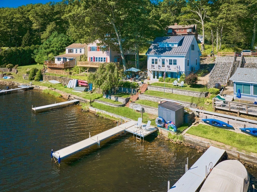 11 Lakeshore Drive Ext