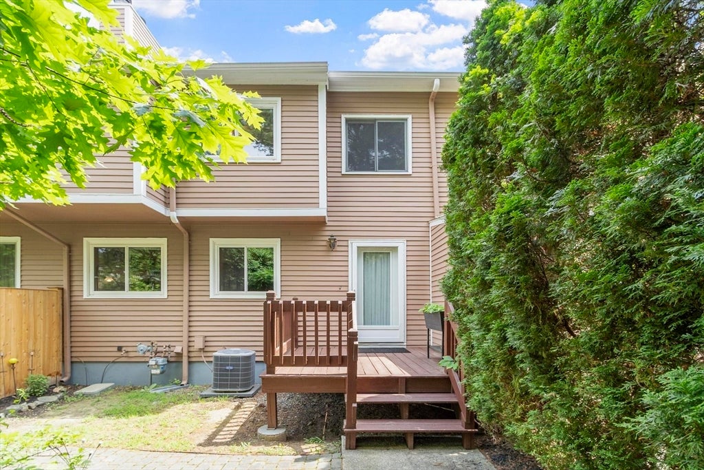 13 Nightingale Lane 13