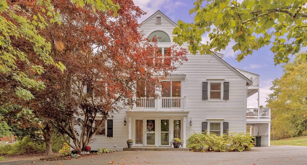 38 Toppans Lane 2