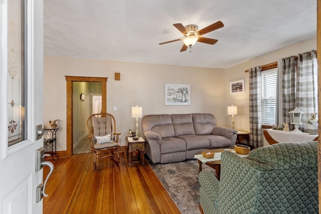 38 Floyd Street, Everett, CA, 38 Floyd Street, Everett, CA Photo #16