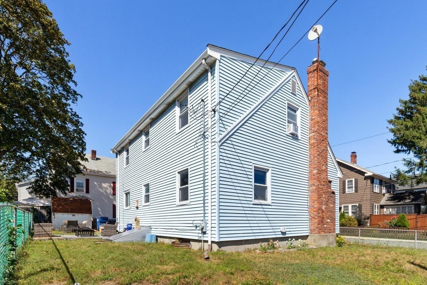 4 Spring Valley Rd