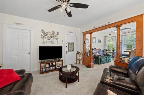 Photo of 97 Courtland Street #3, Worcester, MA 01602 (MLS # 73489974)