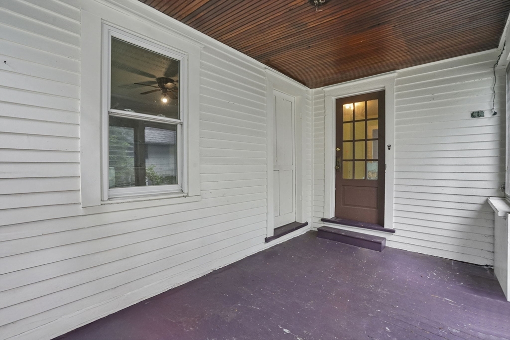 138 4th St