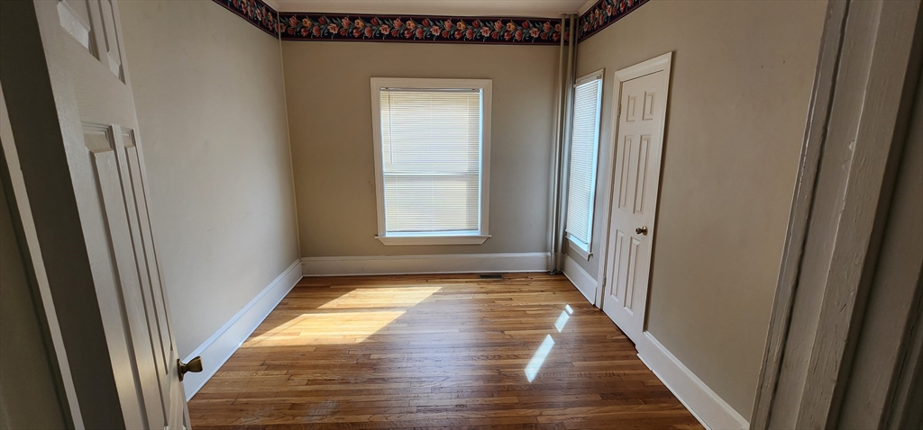 Attleboro, Massachusetts 02703, United States, 9 Bedrooms Bedrooms, ,4 BathroomsBathrooms,Residential,Active,85920