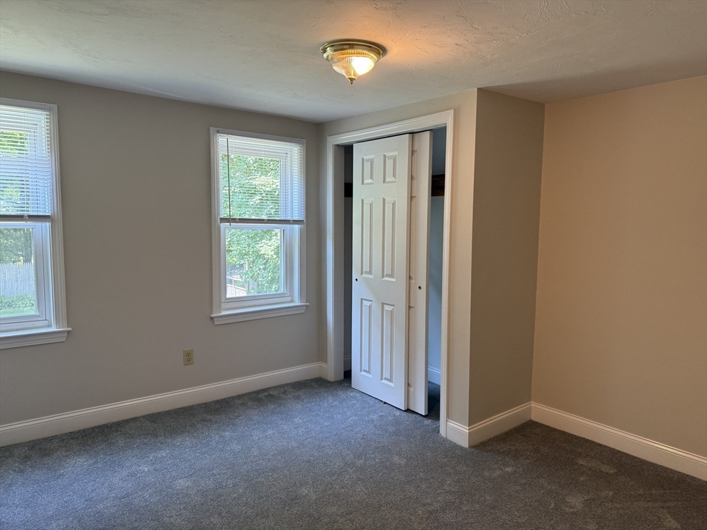 Medfield, Massachusetts 02052, United States, 3 Bedrooms Bedrooms, ,2 BathroomsBathrooms,Residential,Active,171248