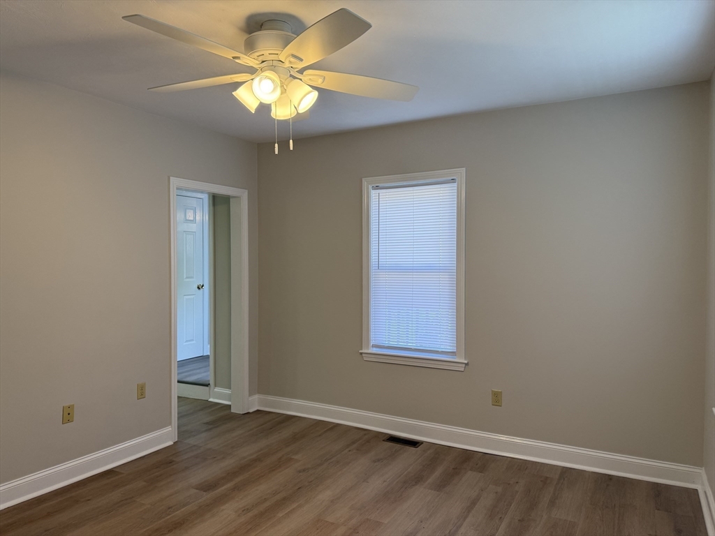 Medfield, Massachusetts 02052, United States, 3 Bedrooms Bedrooms, ,2 BathroomsBathrooms,Residential,Active,171248