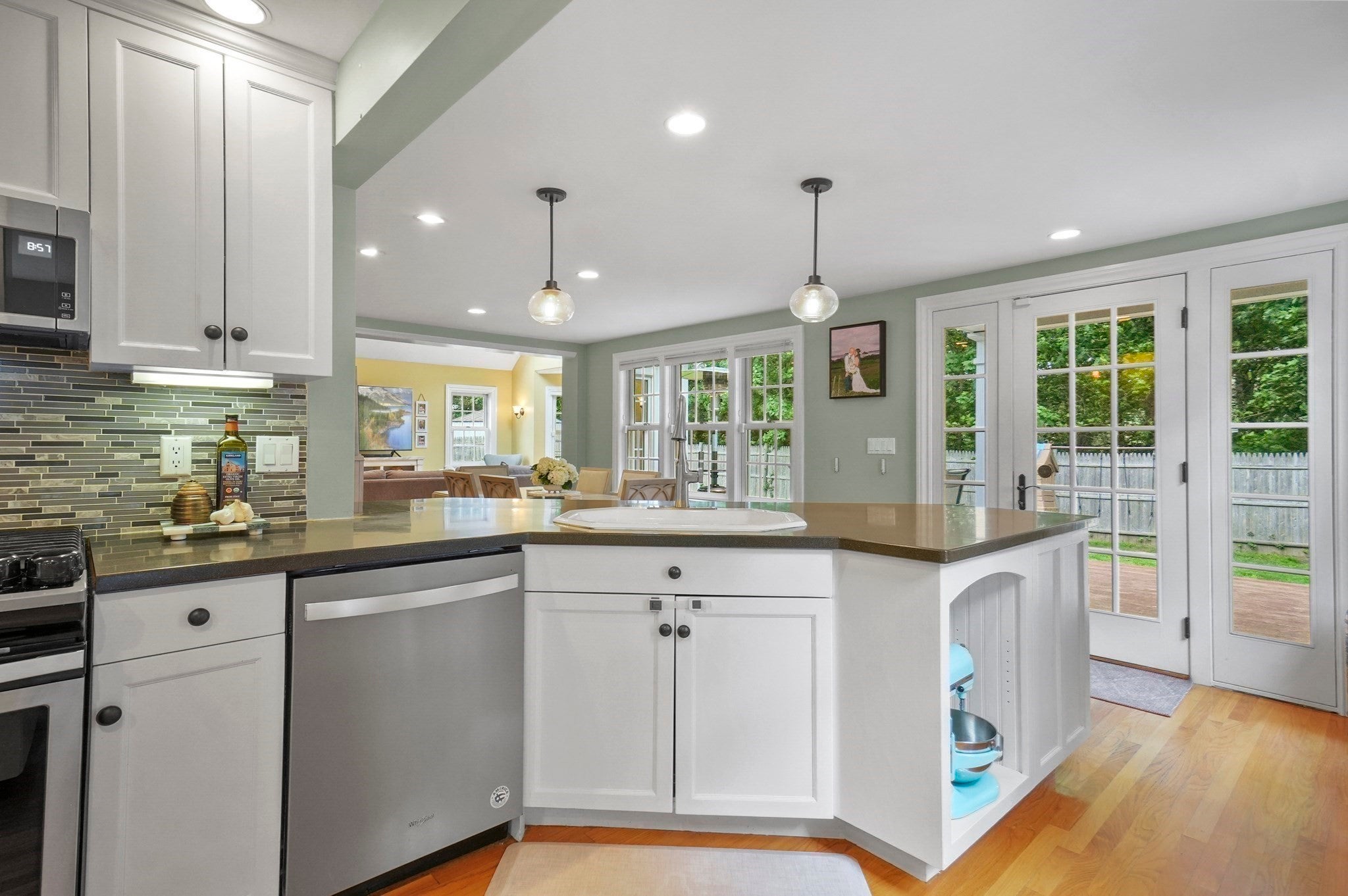 8 Elmwood Circle, Peabody, MA, 8 Elmwood Circle, Peabody, MA Photo #11
