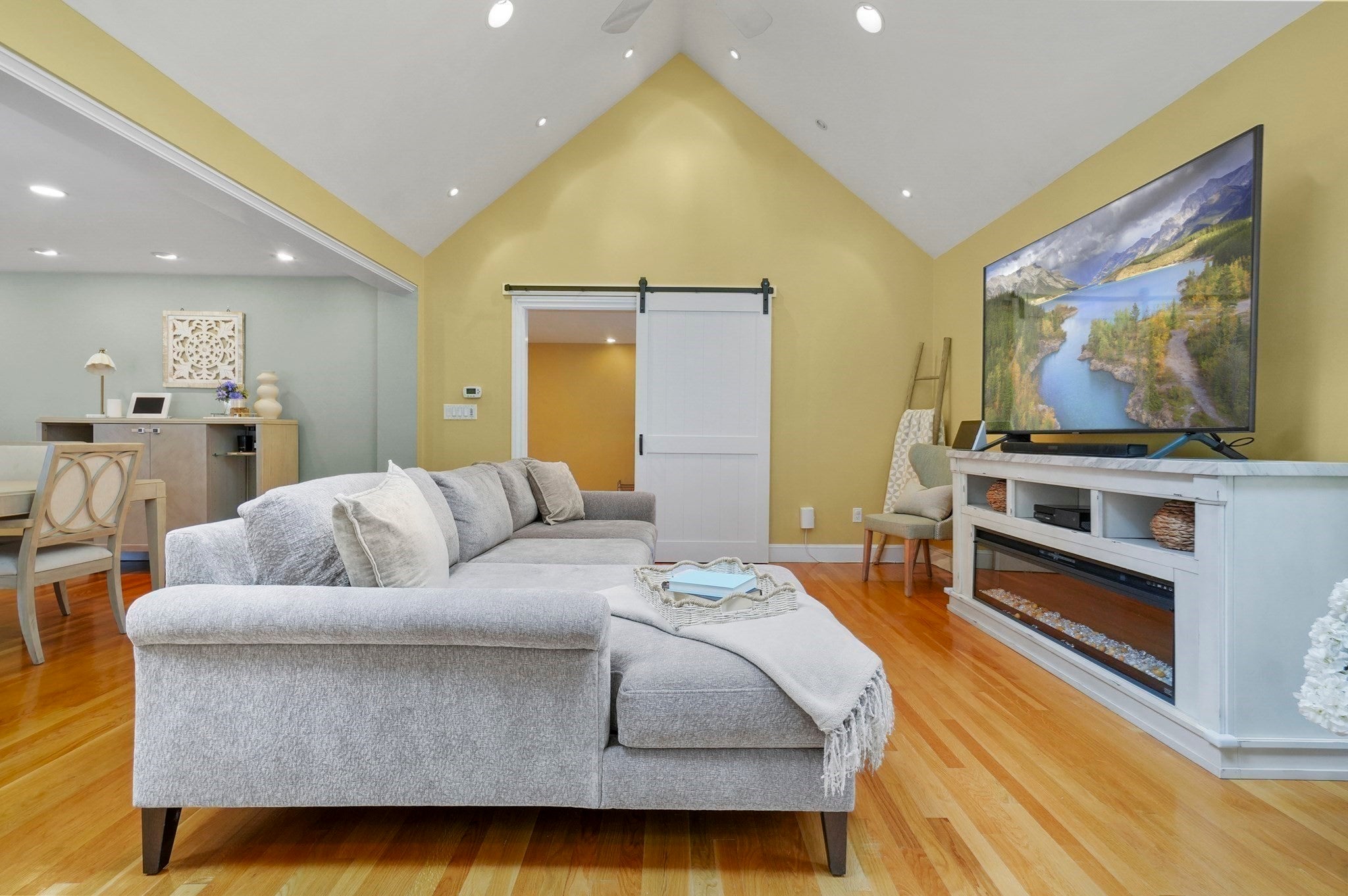 8 Elmwood Circle, Peabody, MA, 8 Elmwood Circle, Peabody, MA Photo #18