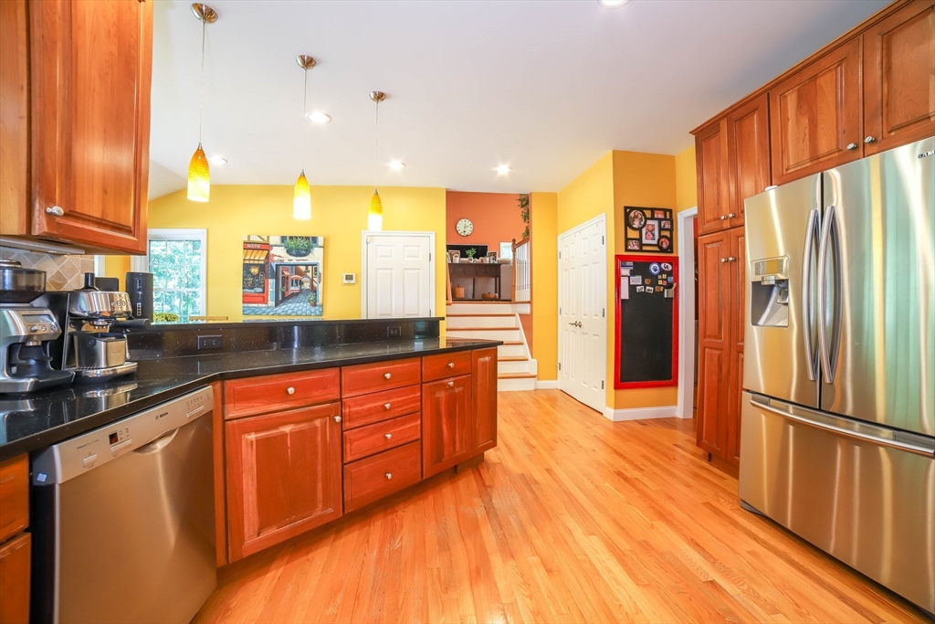 12 Springs Rd