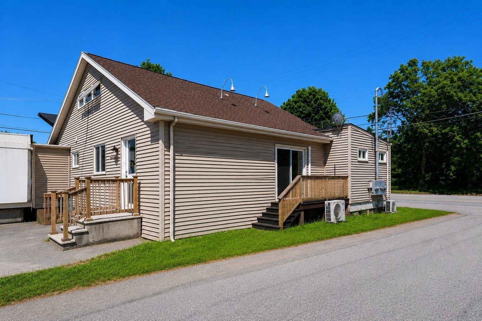 379 Sconticut Neck Rd