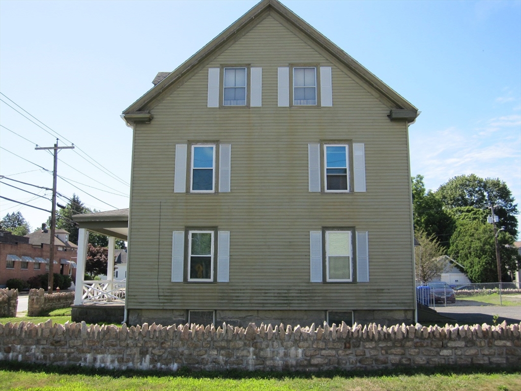 28 Cedar Street