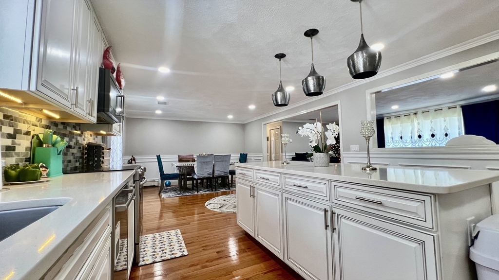 5 Flintlocke Rd