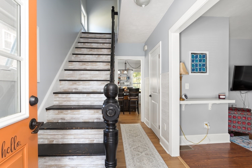 34 Corbin St 34