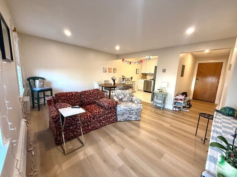 4 Golden Ct #9, Medford, MA, 4 Golden Ct #9, Medford, MA Photo #9