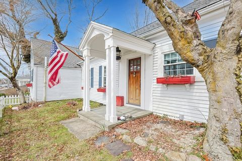 Photo of 260 State Road, Dartmouth, MA 02747 (MLS # 73497709)