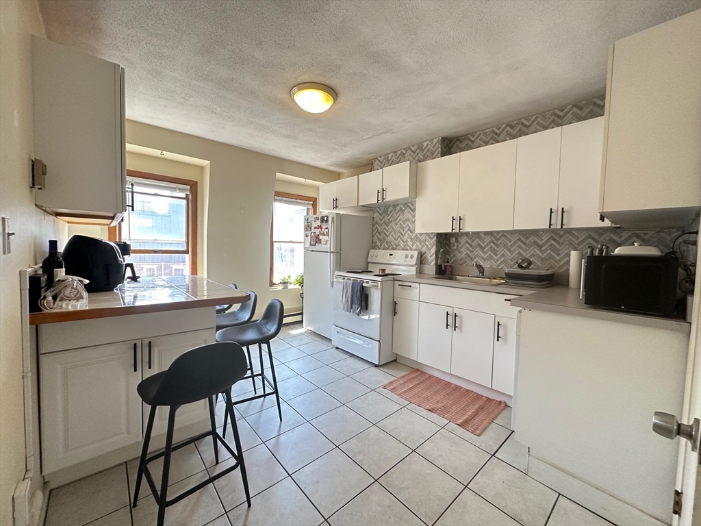 5 Battery St 5