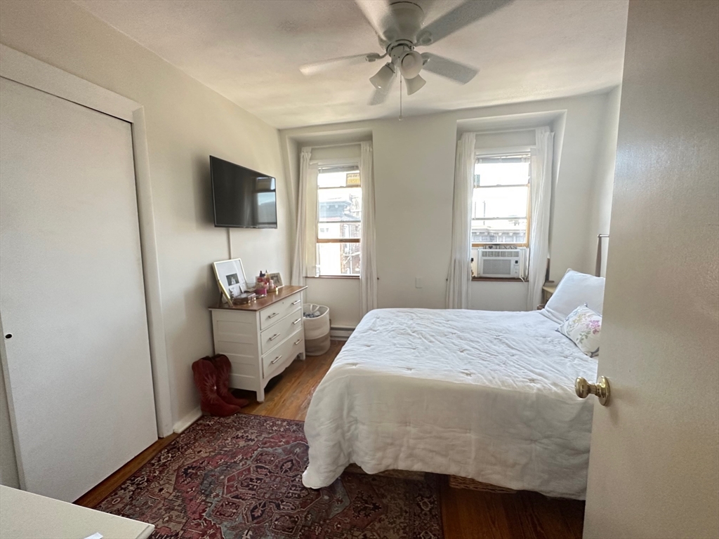 5 Battery St 5
