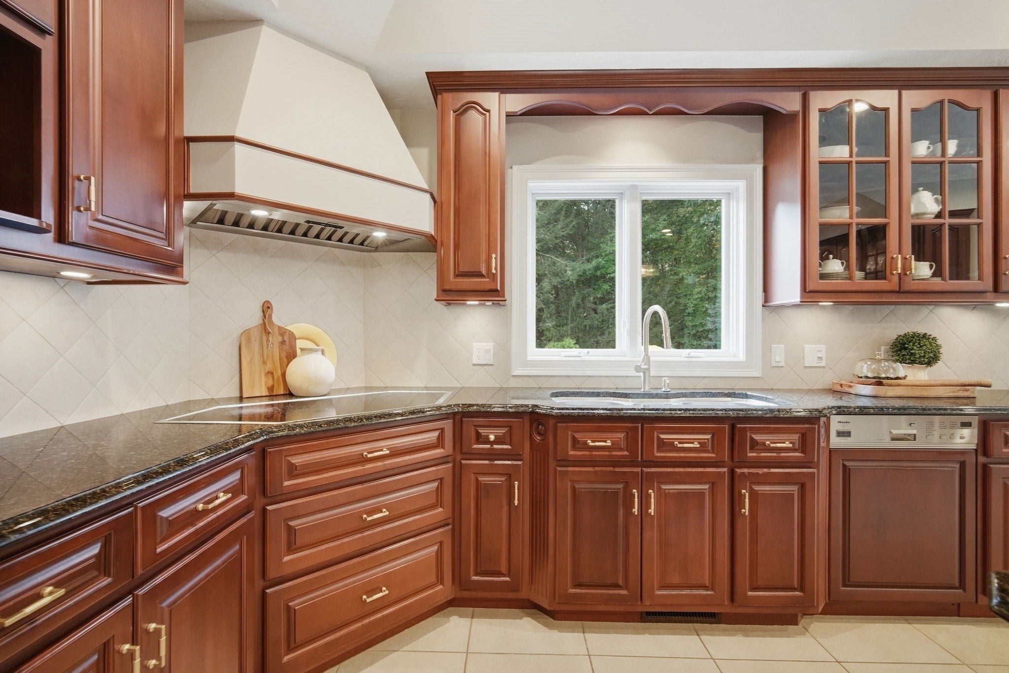 168 Southwood Dr, Ludlow, MA, 168 Southwood Dr, Ludlow, MA Photo #9