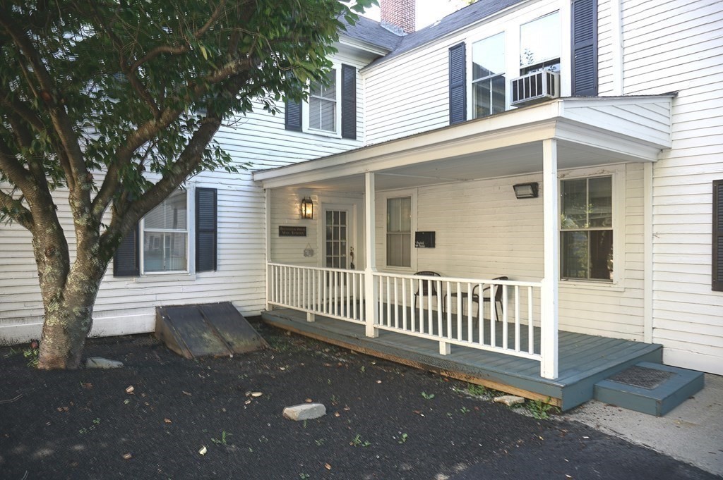 274 Main Street E-2