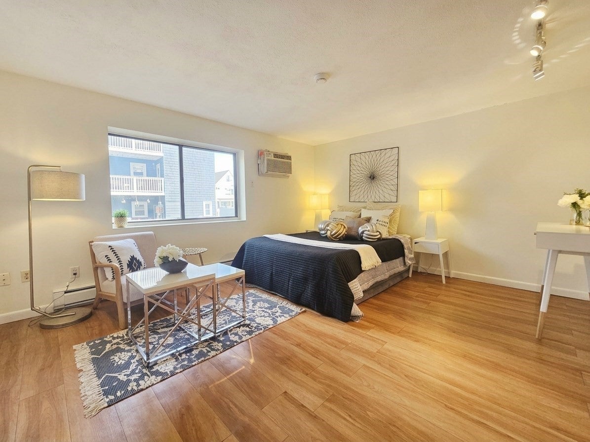 10 Roberts St 22
