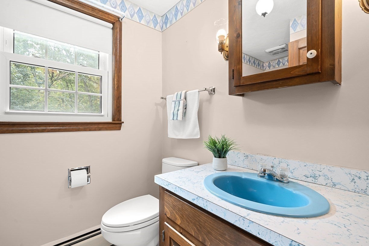 220 Abbott St, North Andover, MA Photo #22