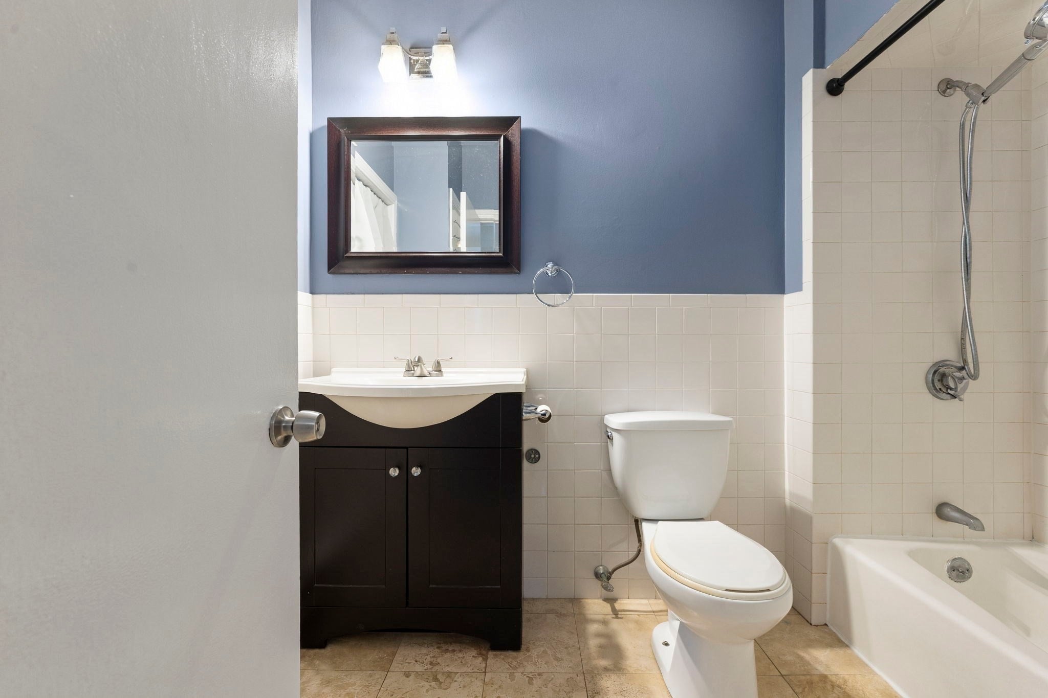 370 Bunker Hill St #2, Boston, MA, 370 Bunker Hill St #2, Boston, MA Photo #10
