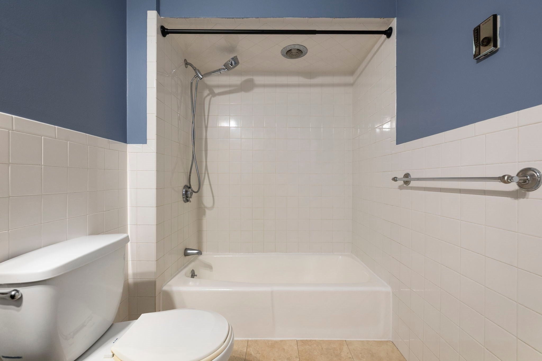 370 Bunker Hill St #2, Boston, MA, 370 Bunker Hill St #2, Boston, MA Photo #12