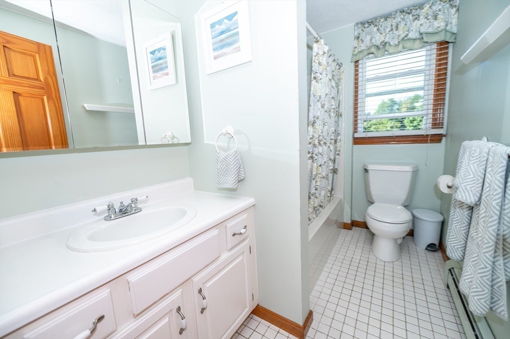 11 Fairview Ln, Weymouth, MA Photo #18