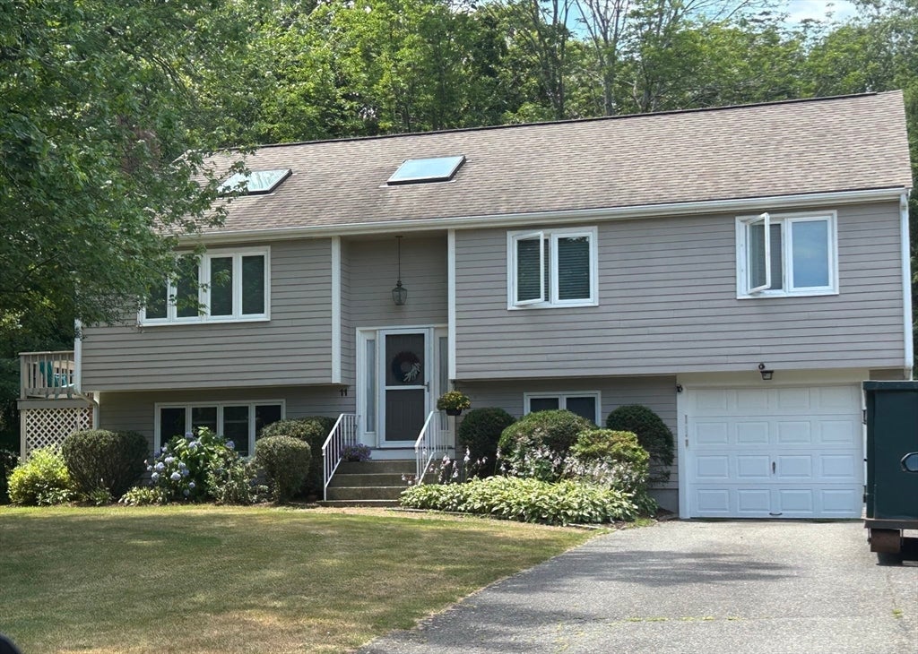 11 Fairview Ln, Weymouth, MA Photo #30