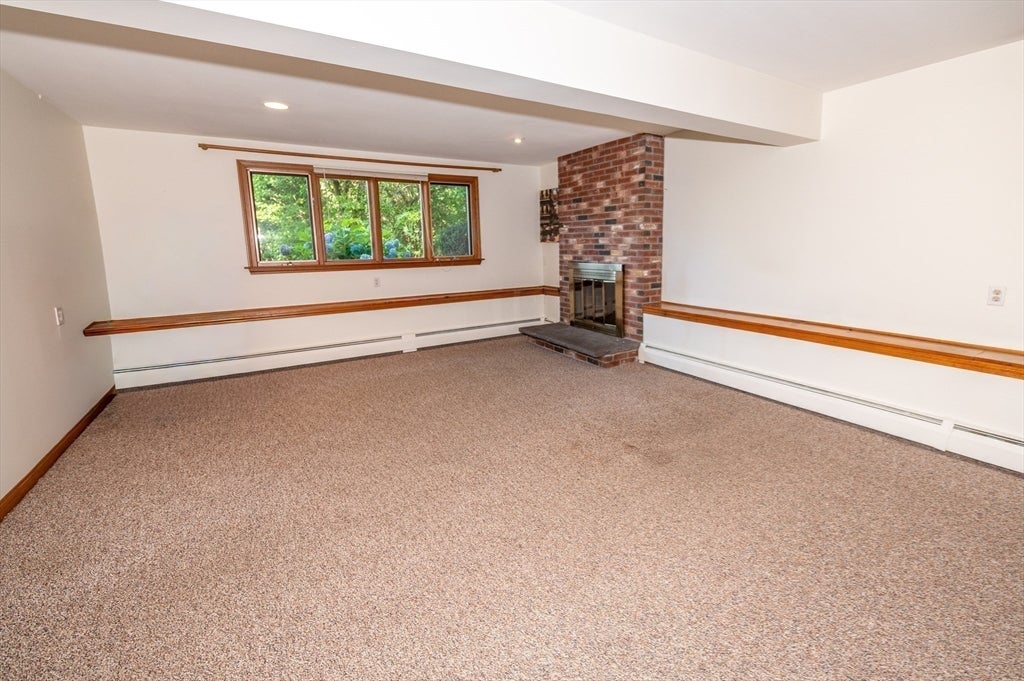 11 Fairview Ln, Weymouth, MA Photo #20