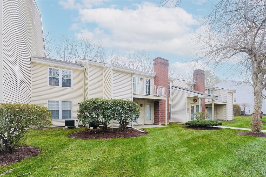 Natick, Massachusetts 01760, United States, 2 Bedrooms Bedrooms, ,2 BathroomsBathrooms,Residential,Pending,106994