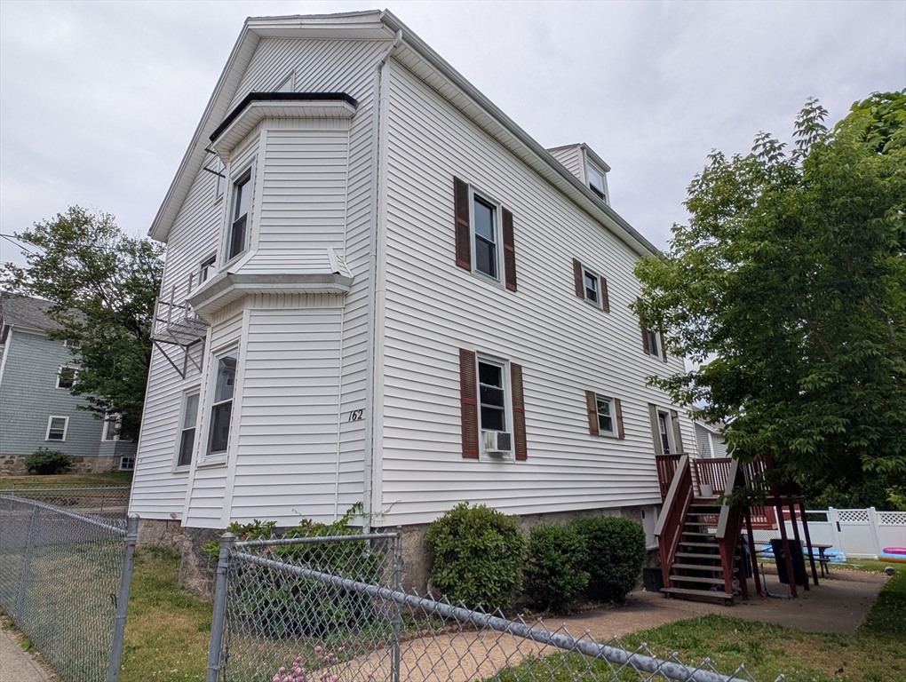 162 Rockland St