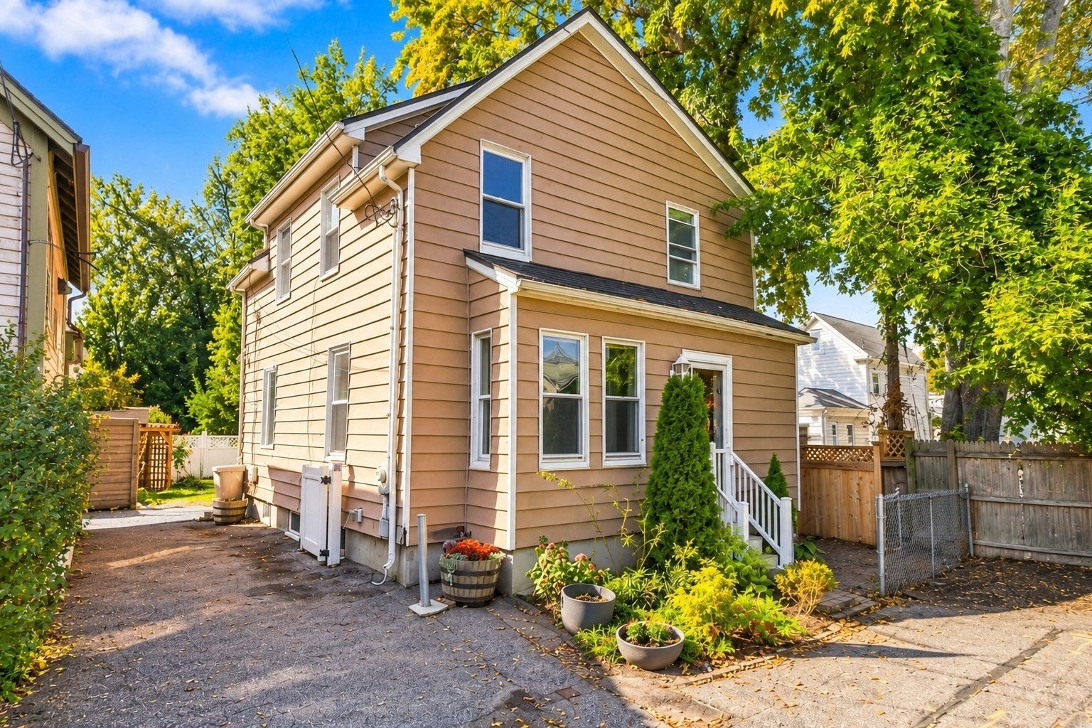 12 Linden Pl, Somerville, MA, 12 Linden Pl, Somerville, MA Photo #1