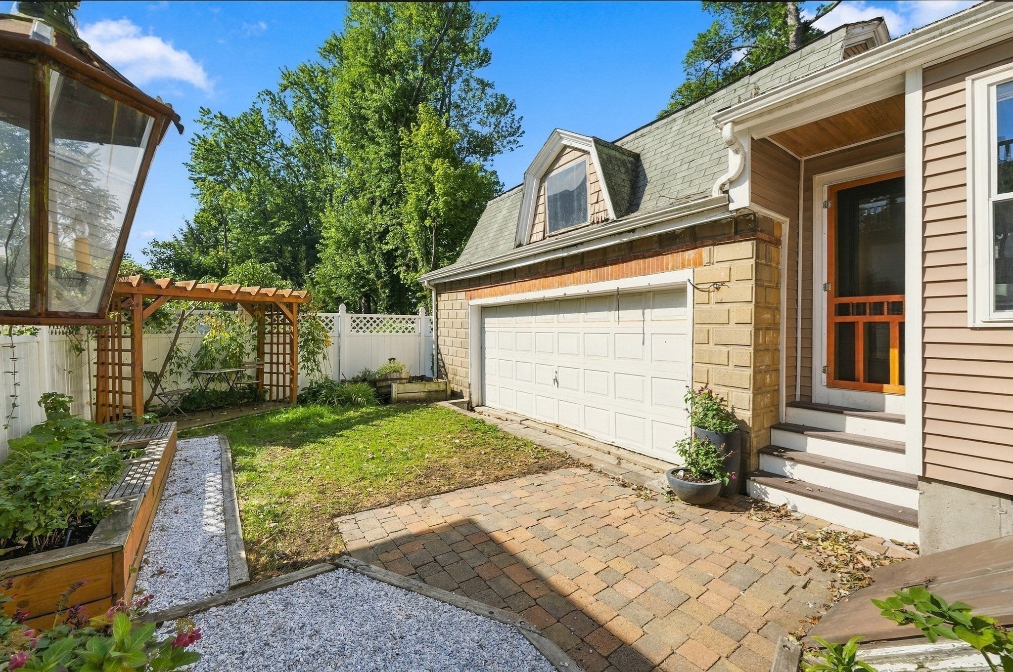 12 Linden Pl, Somerville, MA, 12 Linden Pl, Somerville, MA Photo #30
