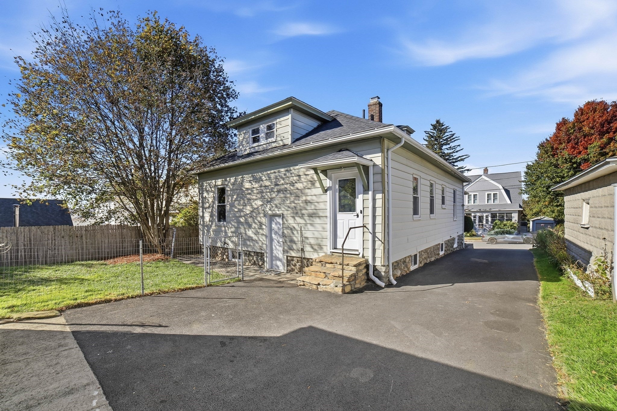 194 Whitmarsh Ave, Worcester, MA Photo #26