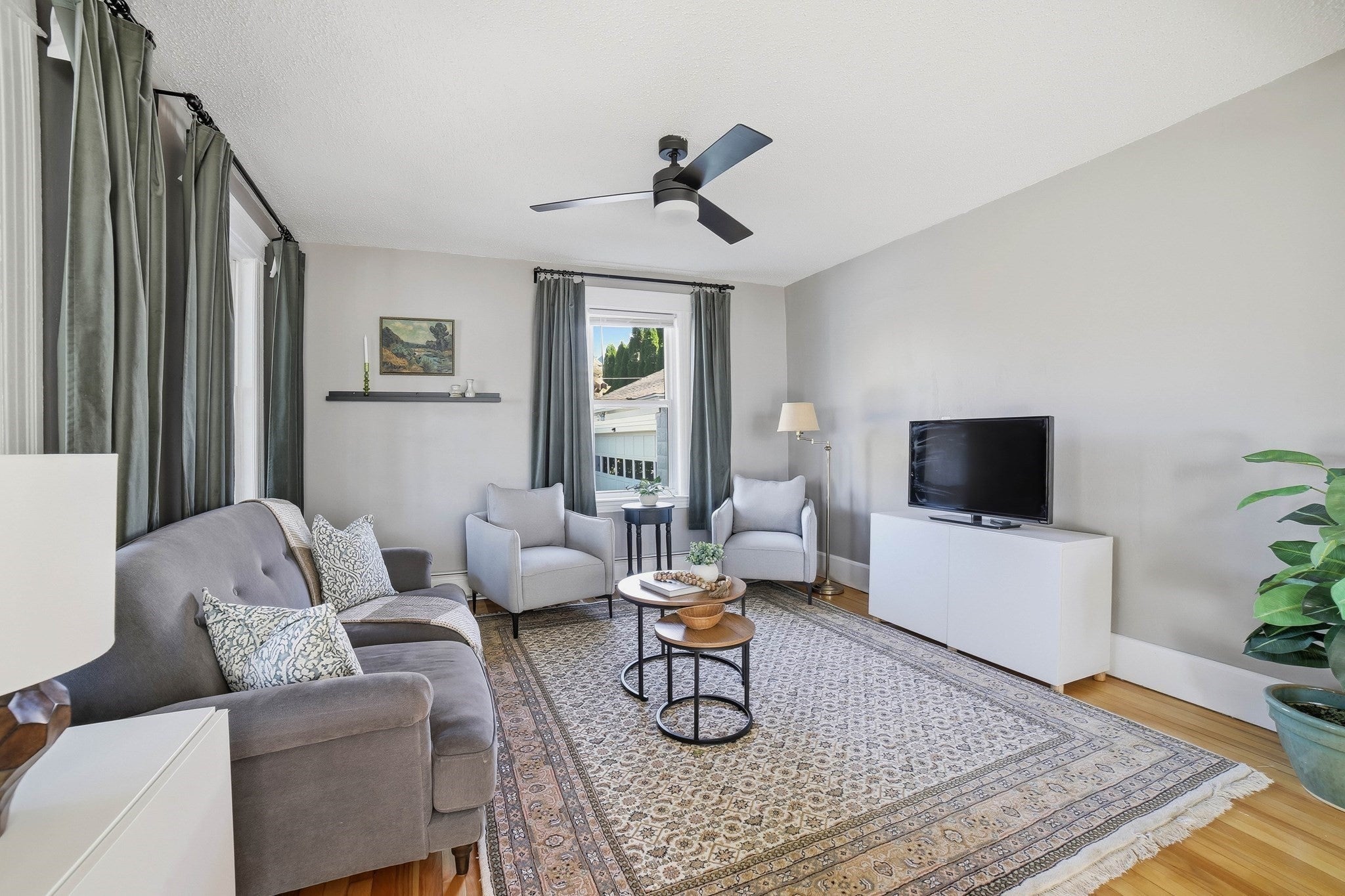 194 Whitmarsh Ave, Worcester, MA Photo #6