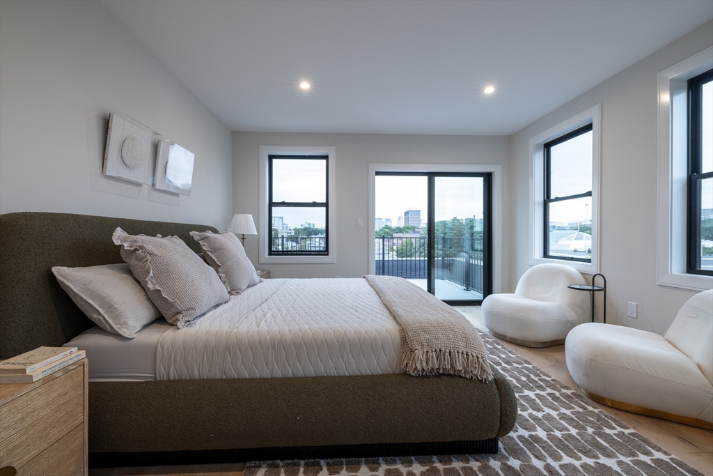 747 Cambridge Street 6