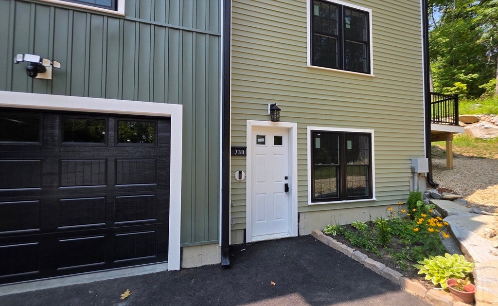 75 Summit ST #75, Orange, MA, 75 Summit ST #75, Orange, MA Photo #4