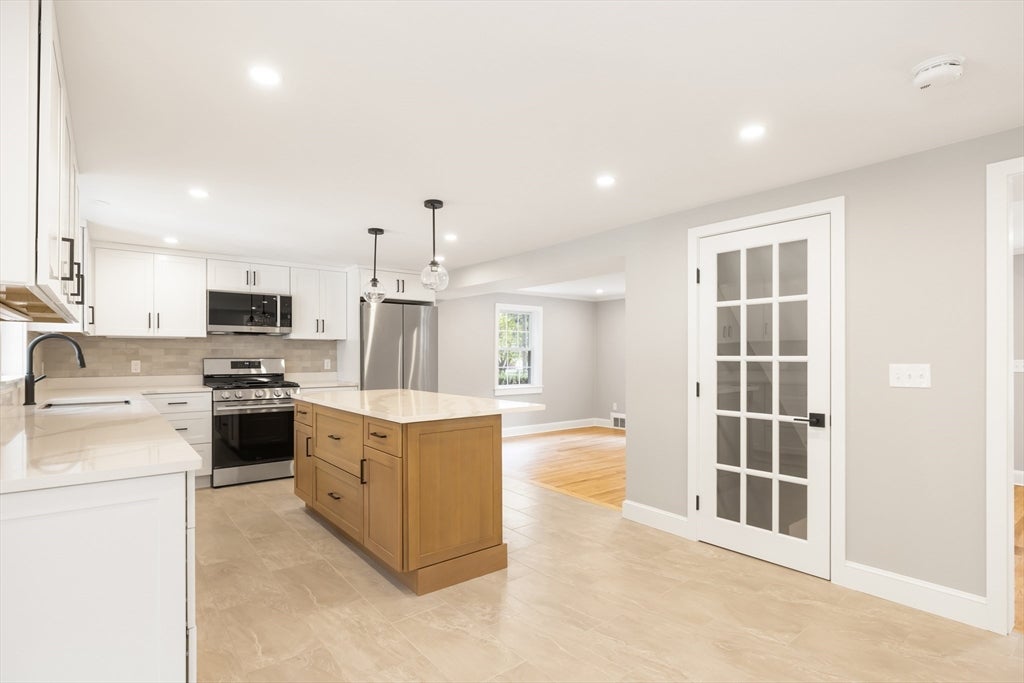 11 Fern St
