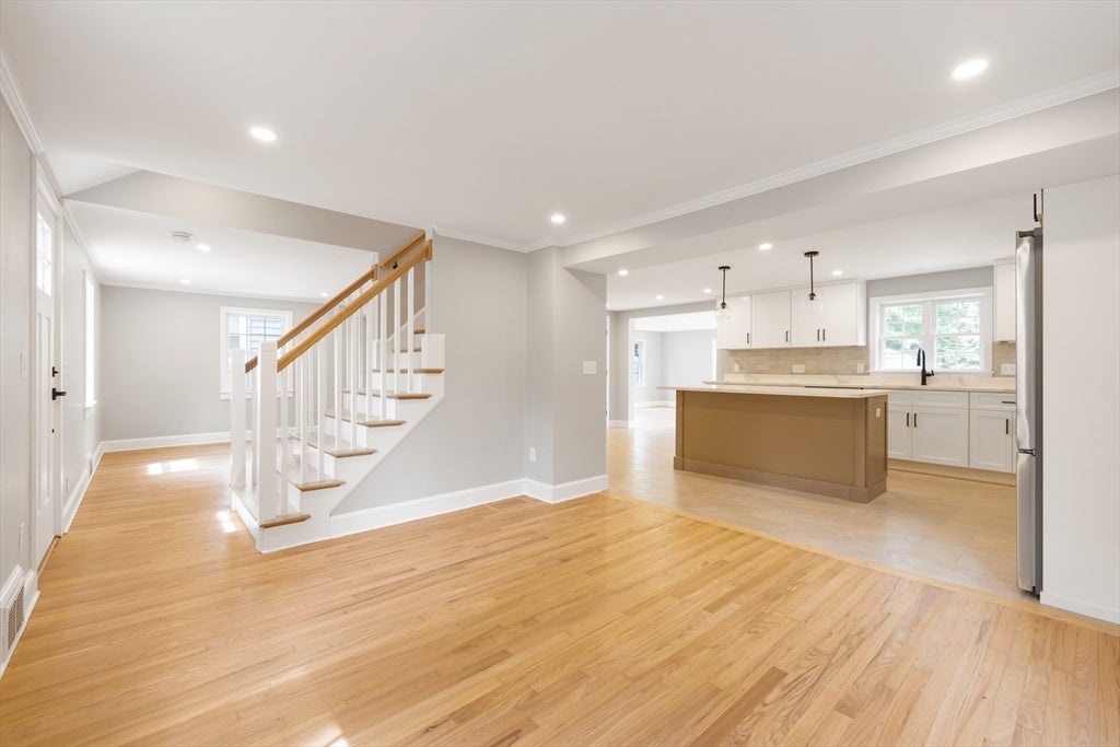 11 Fern St