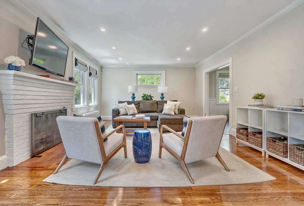 73 Cedar Rd