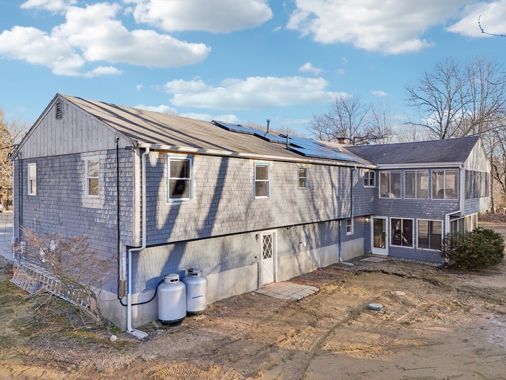 15 Cedar Rd