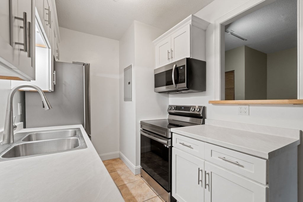 150 Rumford Ave 230