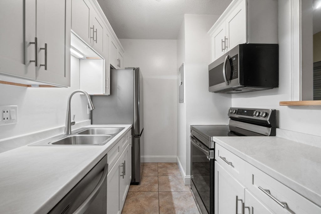 150 Rumford Ave 230