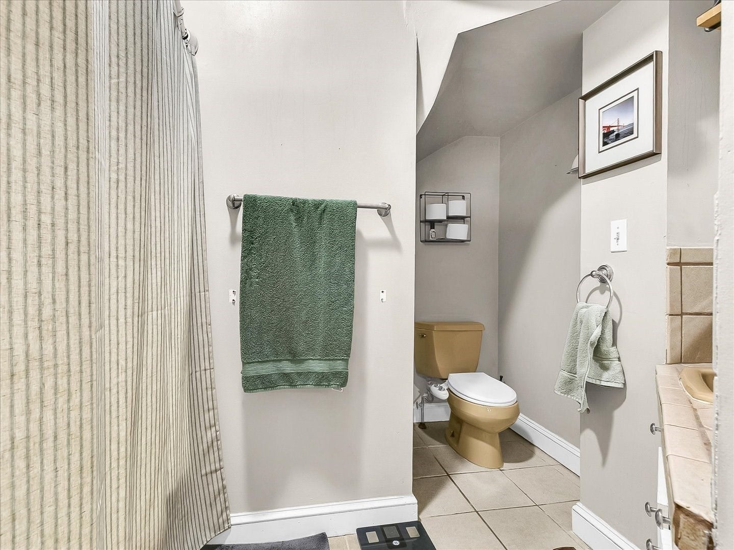 2 Lexington St, Woburn, MA, 2 Lexington St, Woburn, MA Photo #14