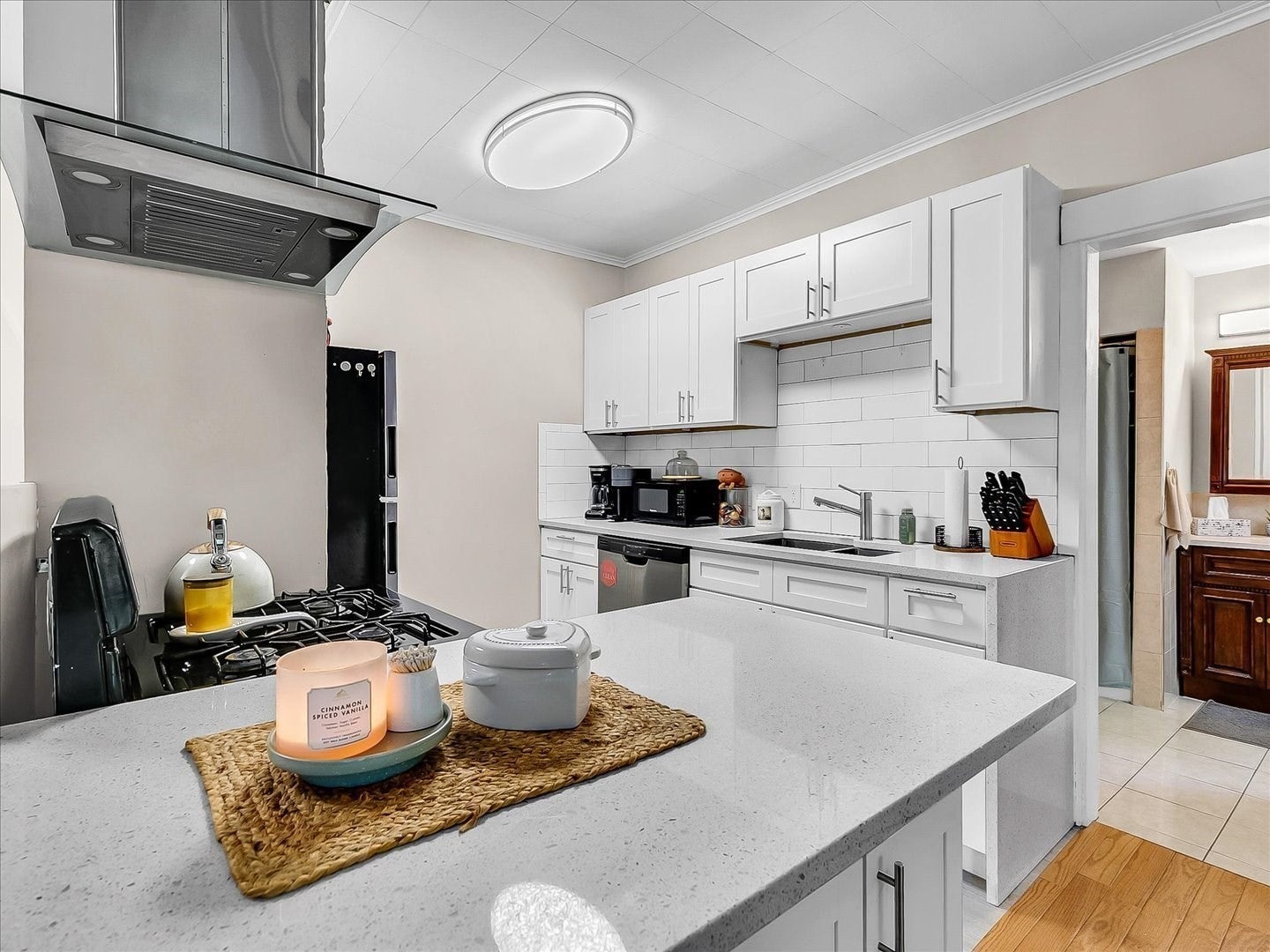 2 Lexington St, Woburn, MA, 2 Lexington St, Woburn, MA Photo #20