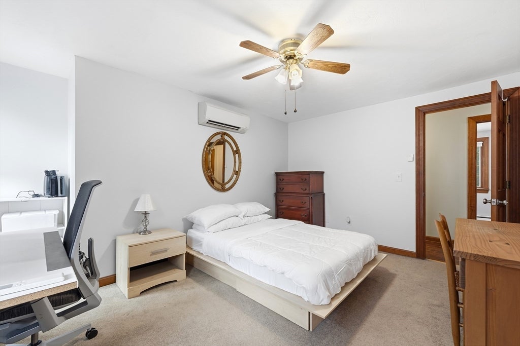 14 Nottingham Cir, Holden, MA Photo #21